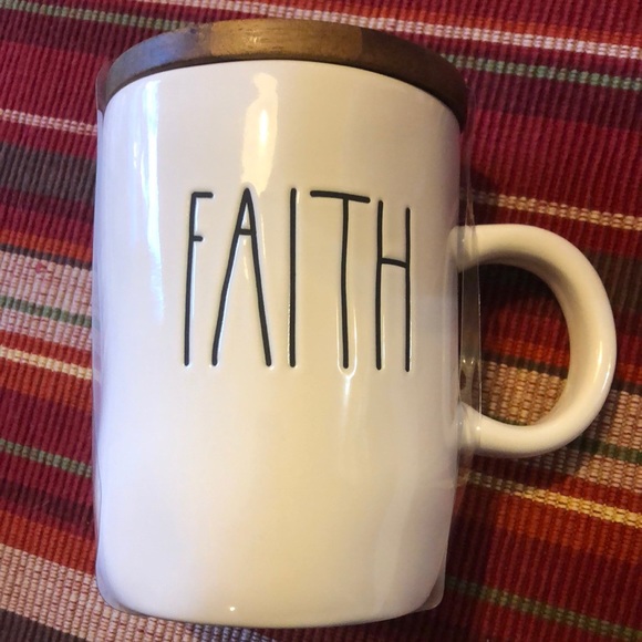 🙏Rae Dunn Faith mug with lid - Picture 2 of 5